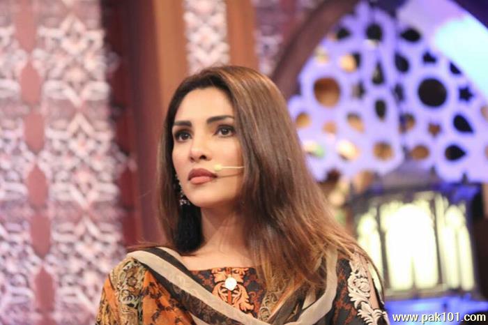 Zhalay Sarhadi -Pakistani Female Actress And Model Celebrity