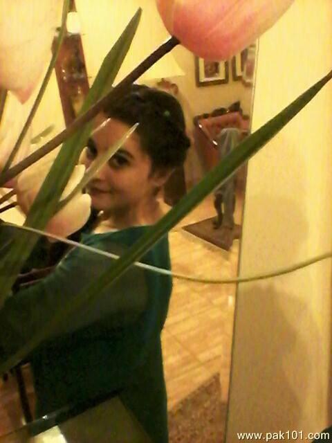 Aiman Khan -Pakistani Female Television Drama Actress Celebrity