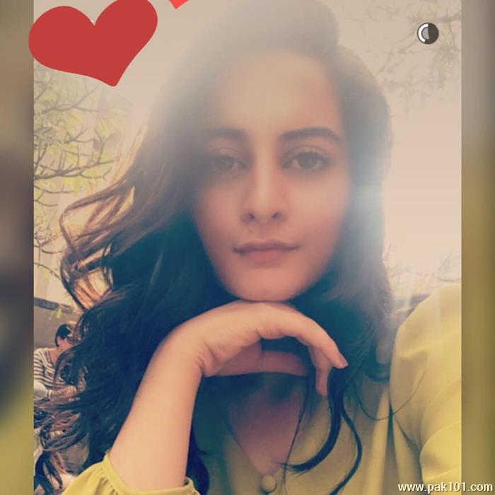 Aiman Khan -Pakistani Female Television Drama Actress Celebrity
