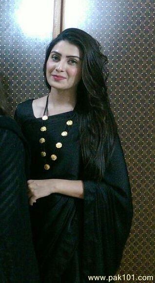 Ayeza Khan (Aiza)- Pakistani Female Television Actress Celebrity
