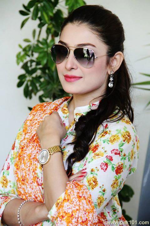 Ayeza Khan (Aiza)- Pakistani Female Television Actress Celebrity