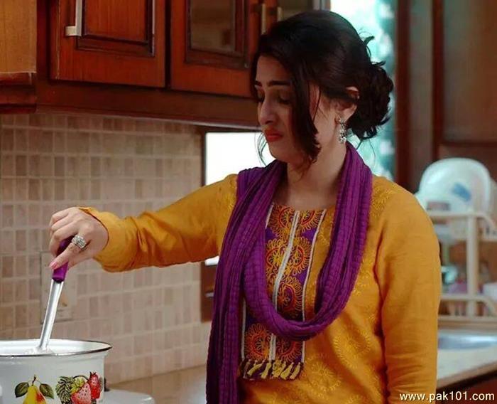 Ayeza Khan (Aiza)- Pakistani Female Television Actress Celebrity