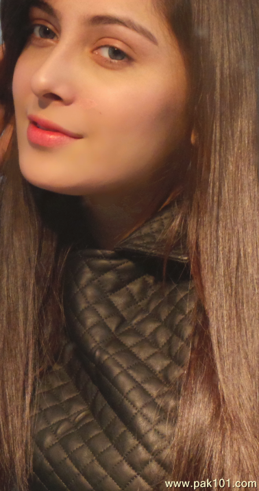 Ayeza Khan (Aiza)- Pakistani Female Television Actress Celebrity