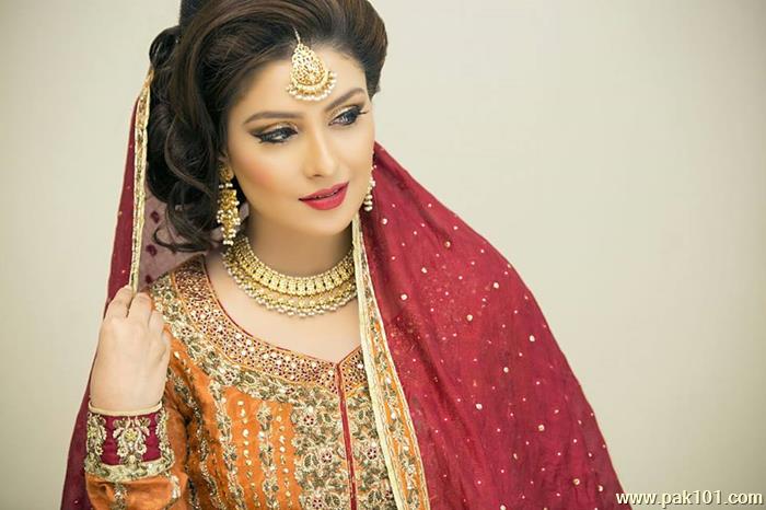 Ayeza Khan (Aiza)- Pakistani Female Television Actress Celebrity