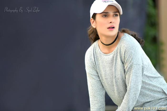 Ayeza Khan (Aiza)- Pakistani Female Television Actress Celebrity