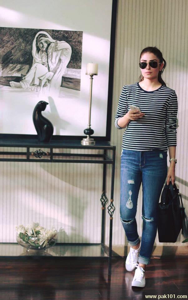 Ayeza Khan (Aiza)- Pakistani Female Television Actress Celebrity