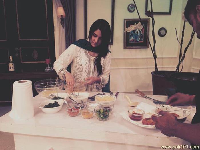 Anoushay Abbasi -Pakistani Television Actress Celebrity