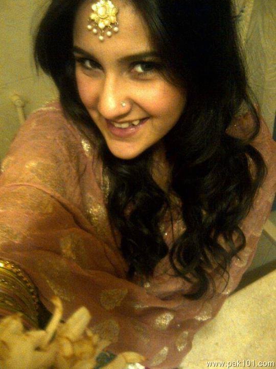 Anoushay Abbasi -Pakistani Television Actress