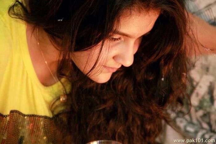 Anoushay Abbasi -Pakistani Television Actress