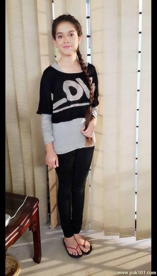 Arisha Razi Khan -Pakistani Television Actress Celebrity