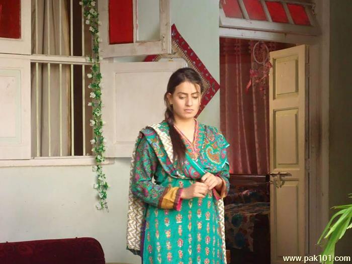 Arooba Khan -Pakistani Television Drama Actress Celebrity