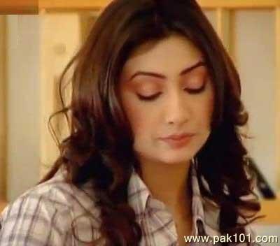 Ayesha Khan 