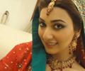 Ayesha Khan 