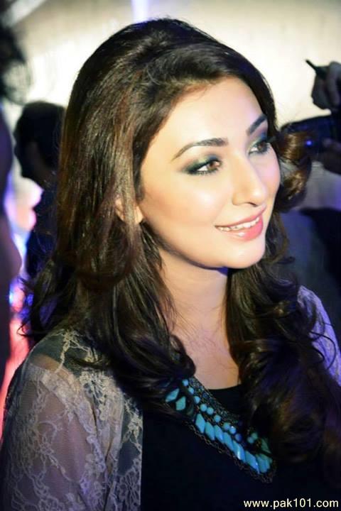 Ayesha Khan- Pakistani Female Television Actress Celebrity