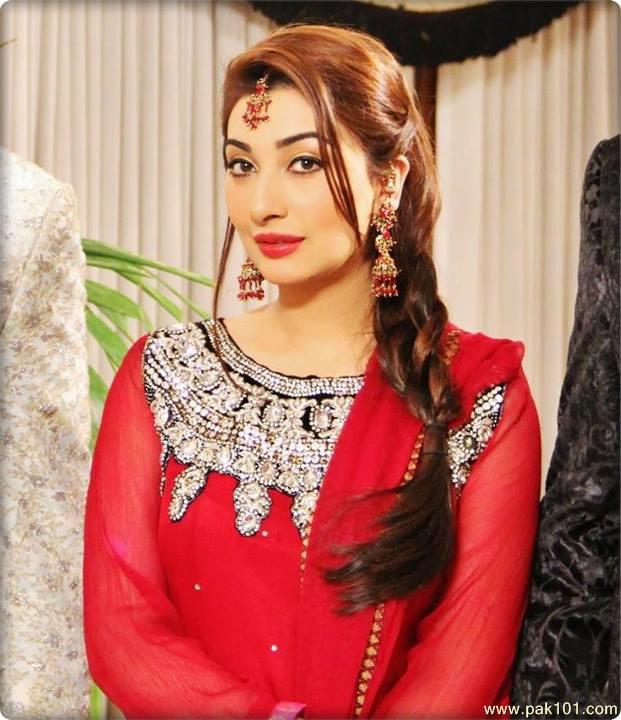 Ayesha Khan- Pakistani Female Television Actress Celebrity