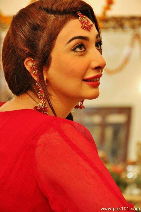Ayesha Khan- Pakistani Female Television Actress Celebrity