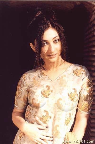 Ayesha Khan- Pakistani Female Television Actress Celebrity