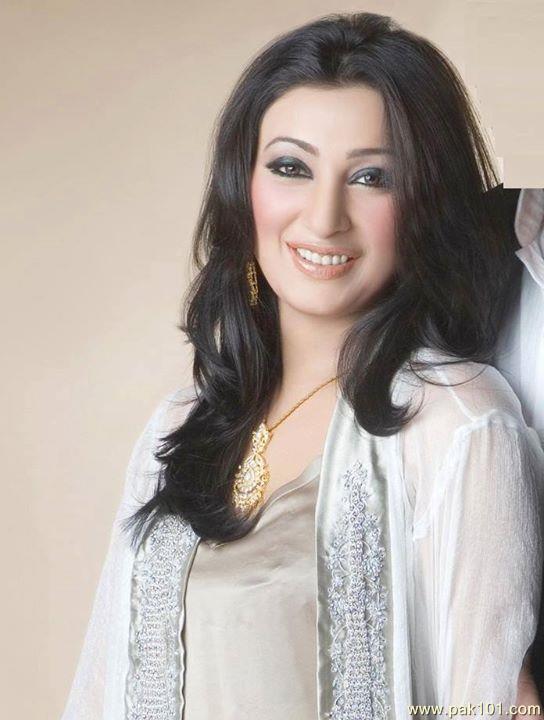 Ayesha Khan- Pakistani Female Television Actress Celebrity