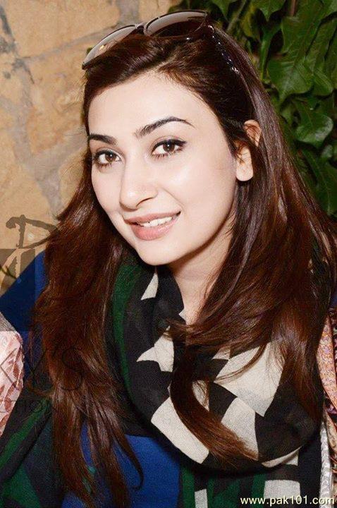 Ayesha Khan- Pakistani Female Television Actress Celebrity