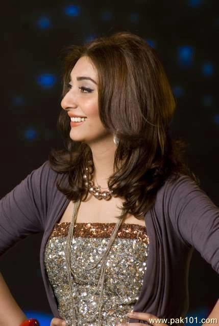Ayesha Khan- Pakistani Female Television Actress Celebrity
