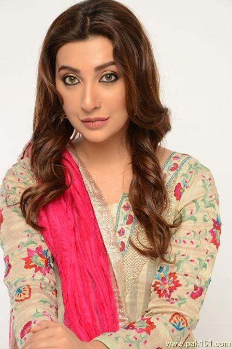 Ayesha Khan- Pakistani Female Television Actress Celebrity