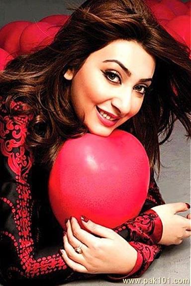 Ayesha Khan- Pakistani Female Television Actress Celebrity