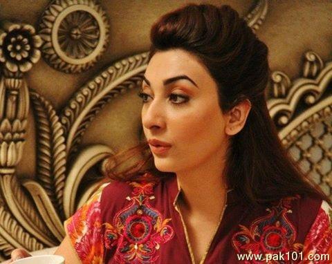 Ayesha Khan- Pakistani Female Television Actress Celebrity