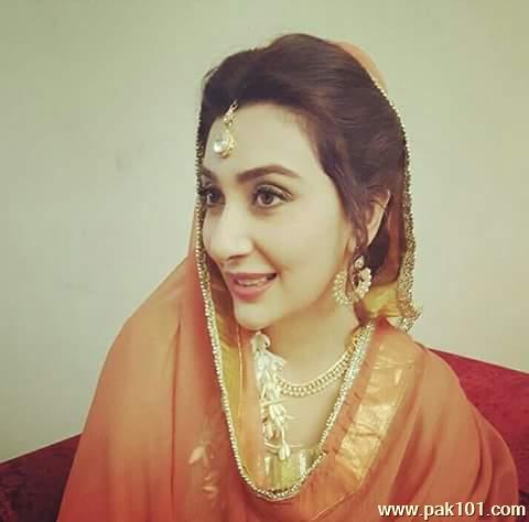 Ayesha Khan- Pakistani Female Television Actress Celebrity
