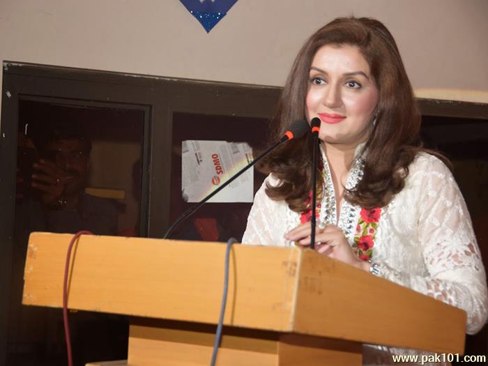 Ayesha Sana -Pakistani Television Actress And Host Celebrity