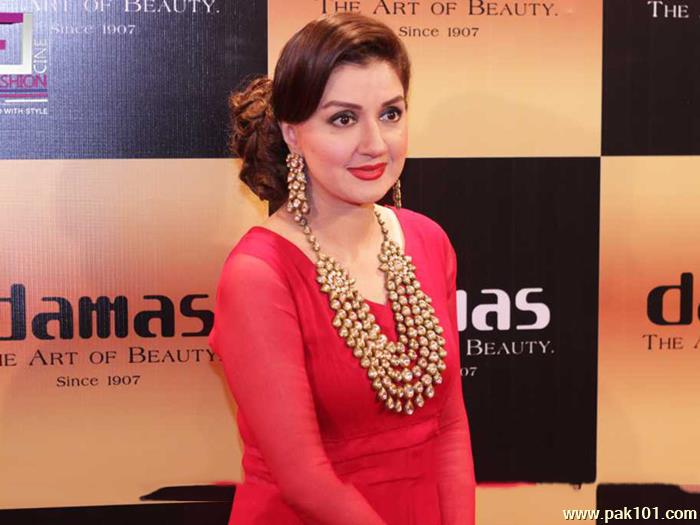 Ayesha Sana -Pakistani Television Actress And Host Celebrity