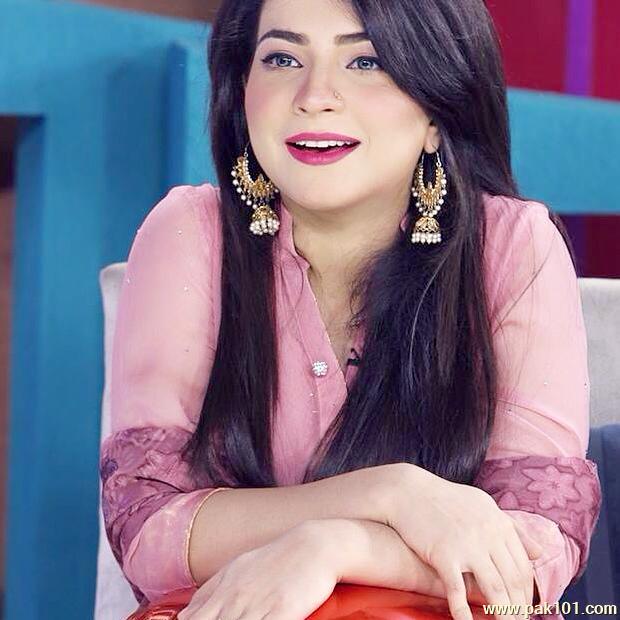 Gallery > Actresses(Tv) > Dua Malik > Dua Malik -Pakistani Female VJ ...