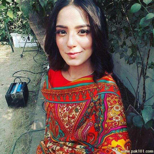 Iqra Aziz -Pakistani Female Television Actress Celebrity