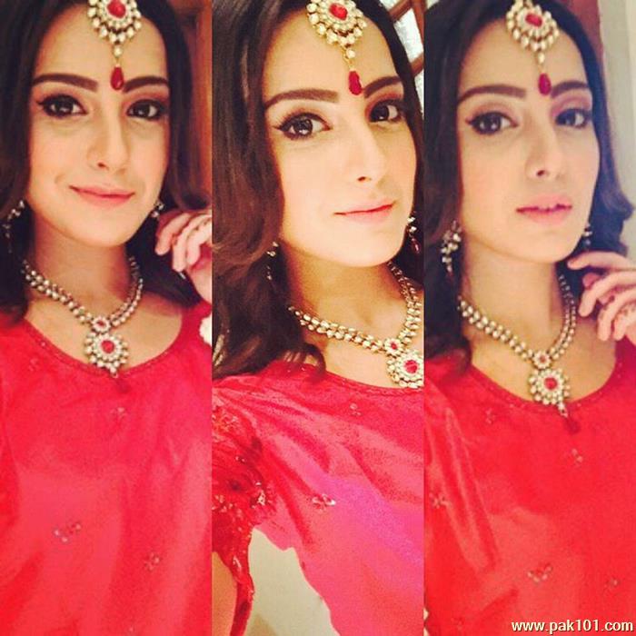 Iqra Aziz -Pakistani Female Television Actress Celebrity