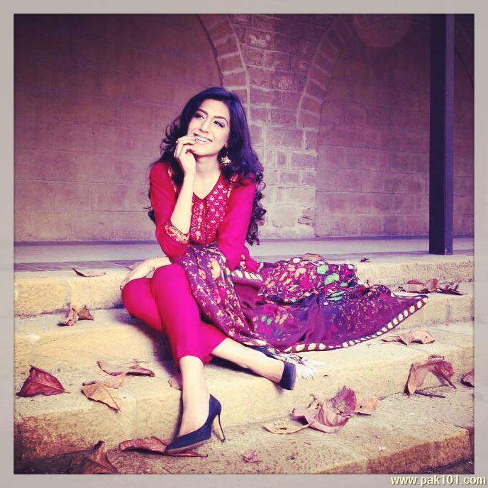 Mansha Pasha -Pakistani Female Television Actress Celebrity
