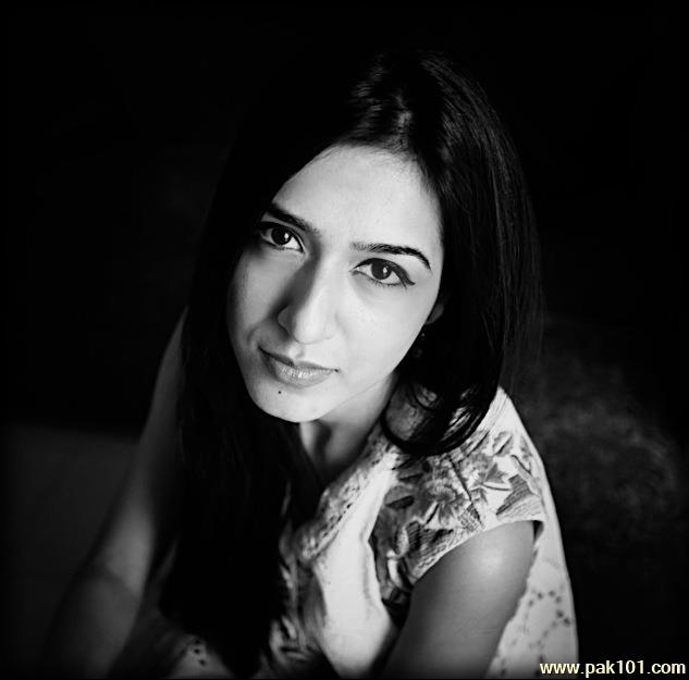 Mansha Pasha -Pakistani Female Television Actress Celebrity