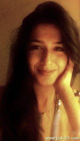 Mansha Pasha -Pakistani Female Television Actress Celebrity