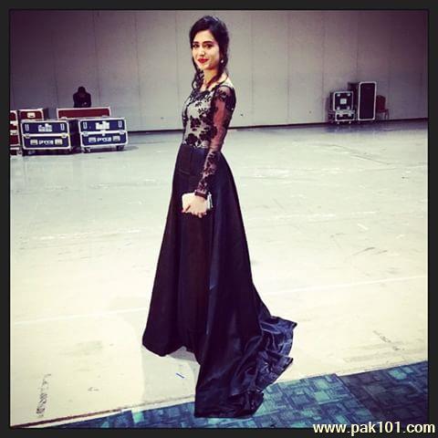 Mansha Pasha -Pakistani Female Television Actress Celebrity