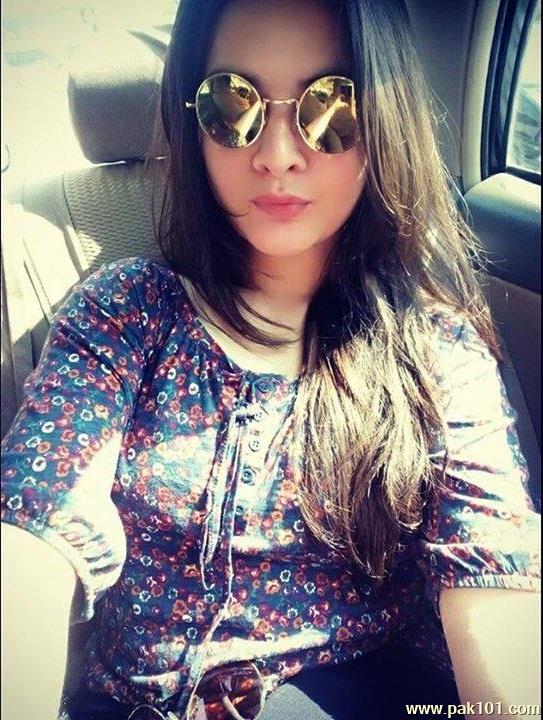 Minal Khan -Pakistani Television Female Actress Celebrity 