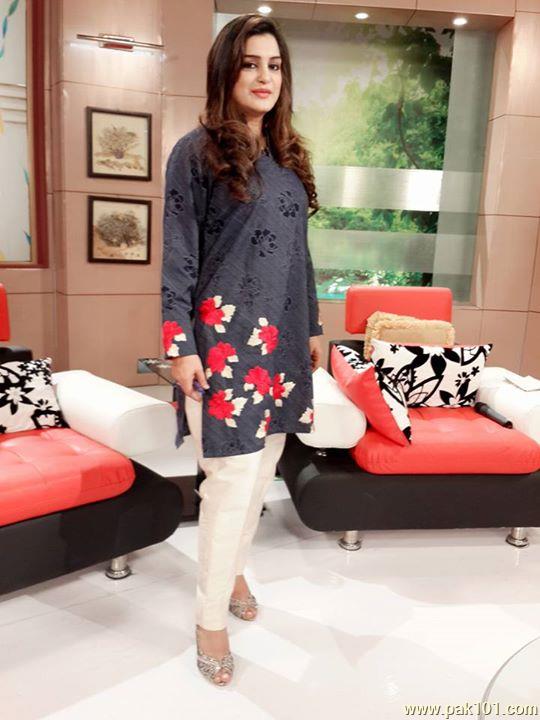 Nazia Malik- Pakistani Television Actress And Host Celebrity