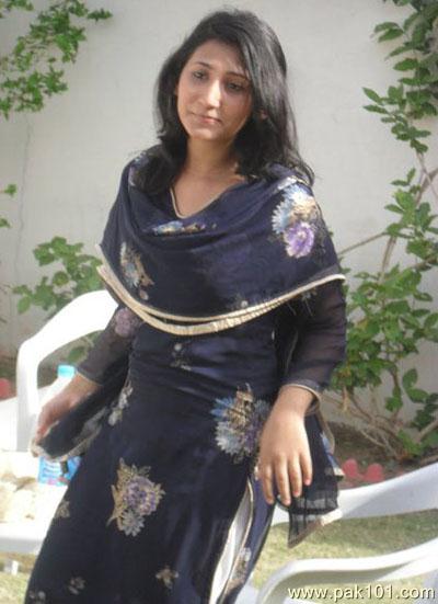 Pari Hashmi 