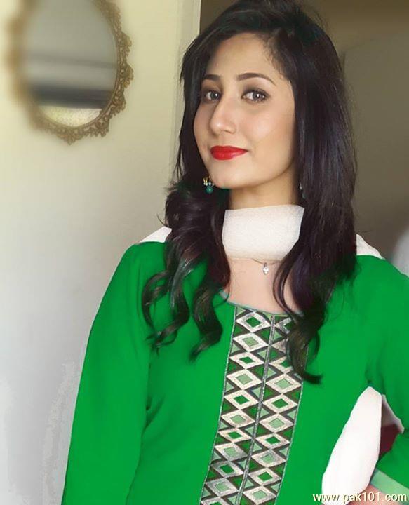 Pari Hashmi -Pakistani Television Drama Actress Celebrity