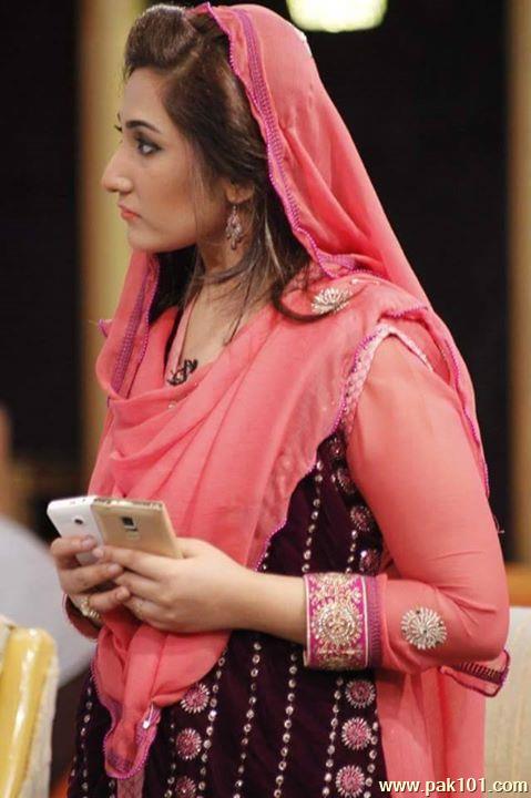 Pari Hashmi -Pakistani Television Drama Actress Celebrity