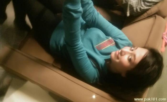 Riz Kamali -Pakistani Television Actress And Host Celebrity