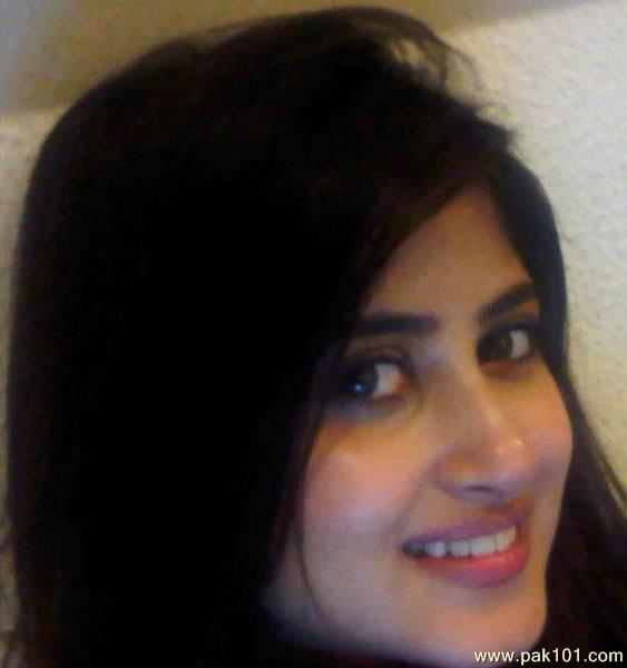 Sajal Ali 