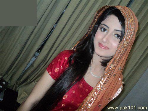 Sajal Ali - Pakistani Television Drama Actress