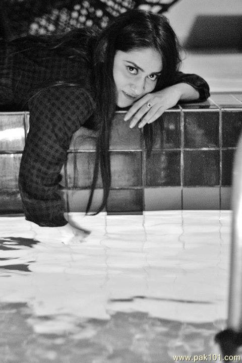 Sana Askari- Pakistani TV Drama Actress Celebrity