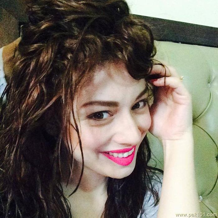 Sidra Batool -Pakistani Television Female Actress Celebrity