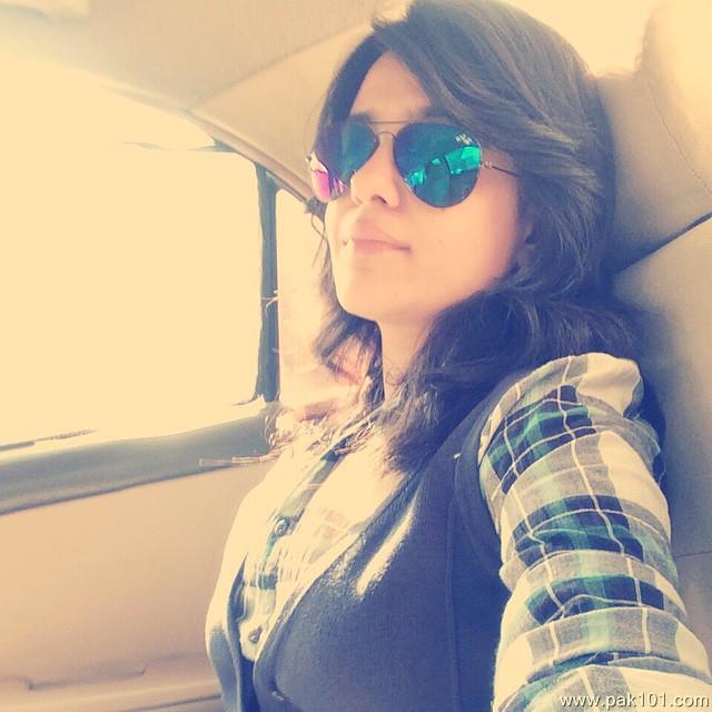 Sumbul Iqbal -Pakistani Female Television Actress Celebrity