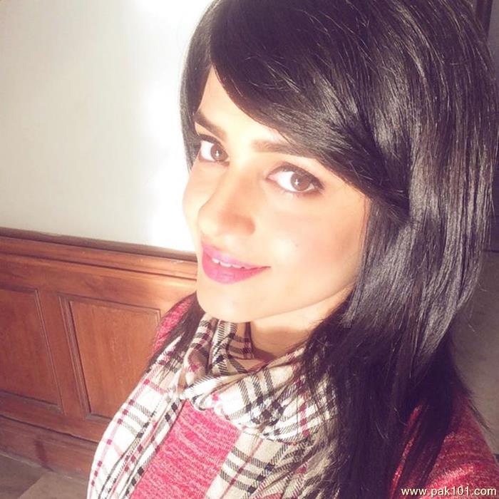 Sumbul Iqbal -Pakistani Female Television Actress Celebrity