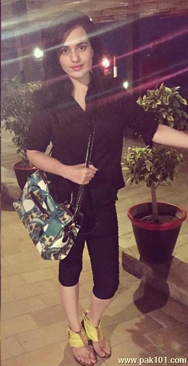 Sumbul Iqbal -Pakistani Female Television Actress Celebrity